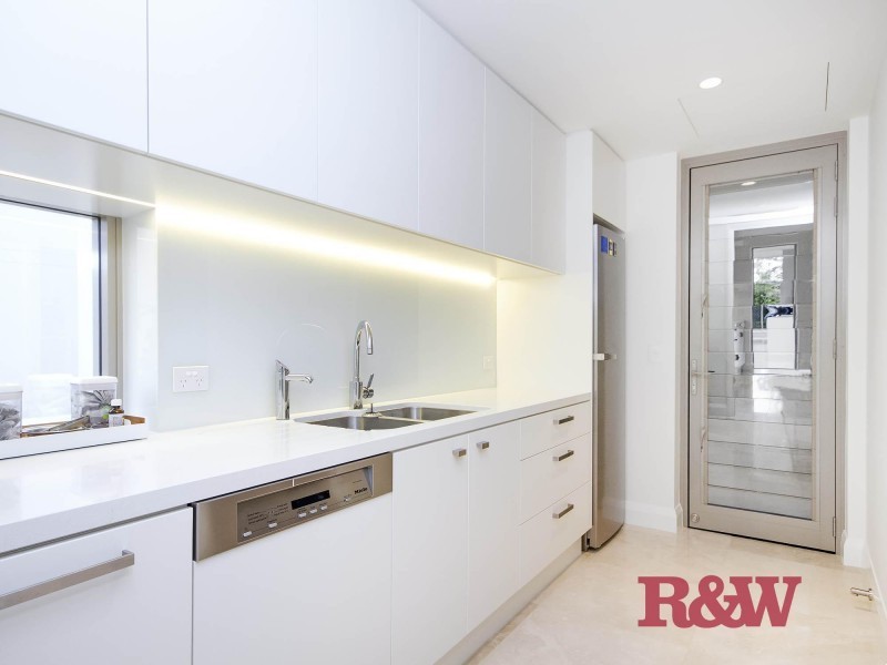 12/10 ‘Iluka’ Serenity Close, Noosa Heads QLD 4567