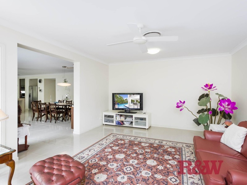 13 Banksia Avenue, Noosa Heads QLD 4567