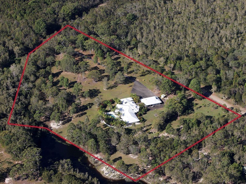 254 Illoura Place, Cooroibah QLD 4565