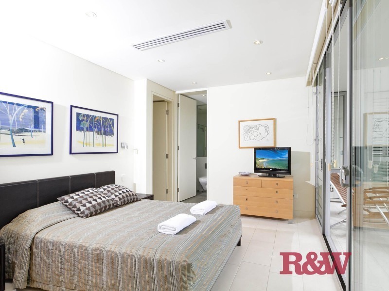 18/’The Rise’ 37 Noosa Drive, Noosa Heads QLD 4567