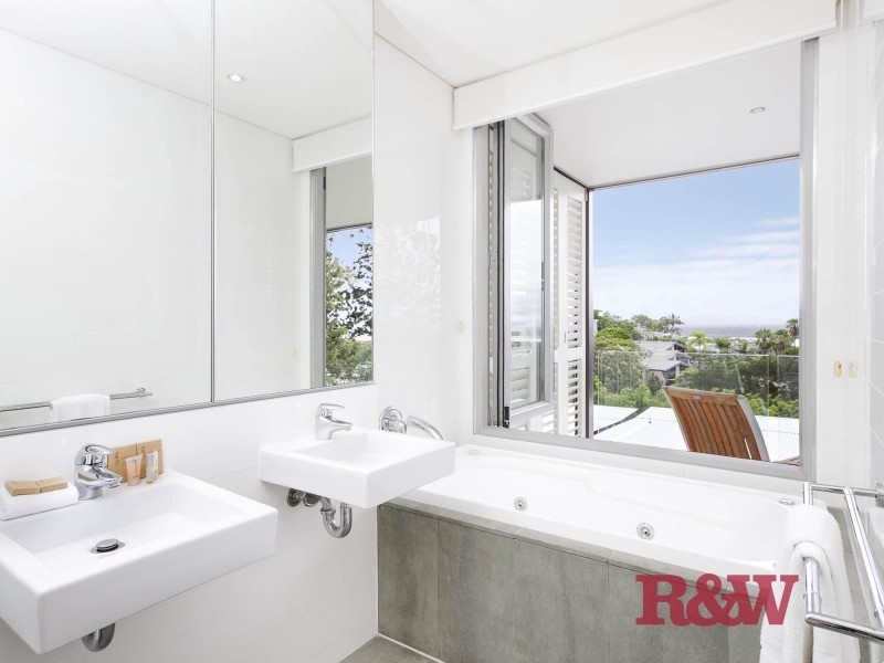 18/’The Rise’ 37 Noosa Drive, Noosa Heads QLD 4567