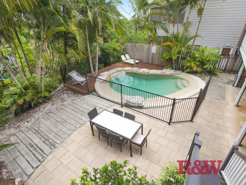 26 Nairana Rest, Noosa Heads QLD 4567