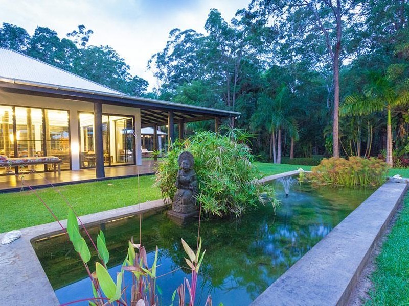 261 Dath Henderson Road, Tinbeerwah QLD 4563