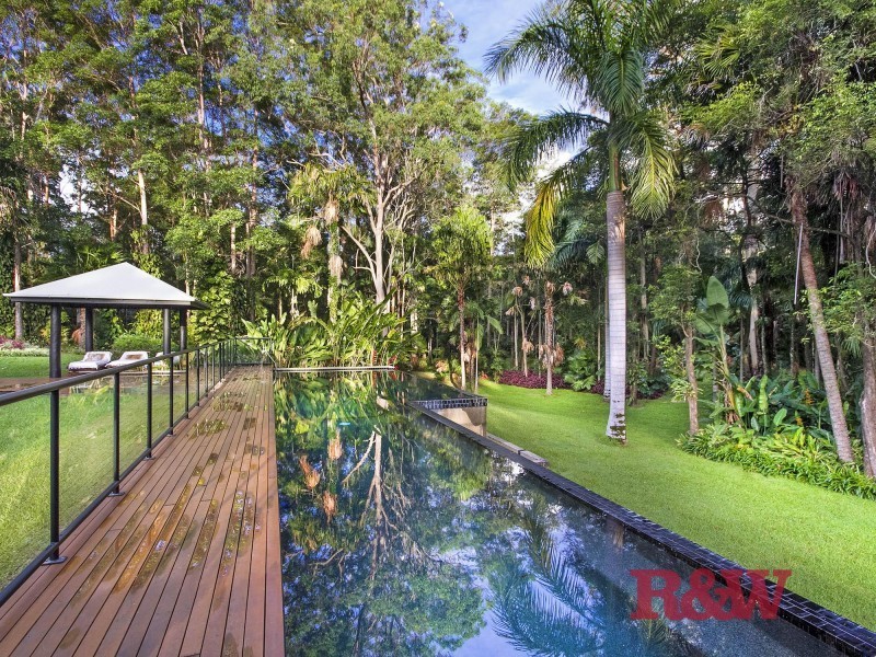 261 Dath Henderson Road, Tinbeerwah QLD 4563