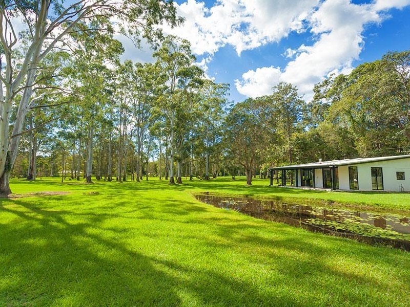 261 Dath Henderson Road, Tinbeerwah QLD 4563
