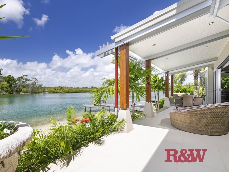 61 Wyuna Drive, Noosa Heads QLD 4567