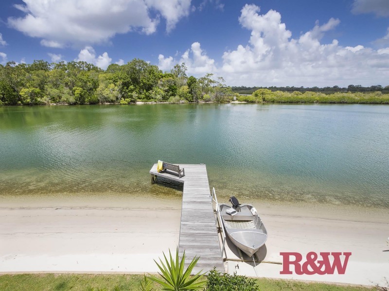 61 Wyuna Drive, Noosa Heads QLD 4567