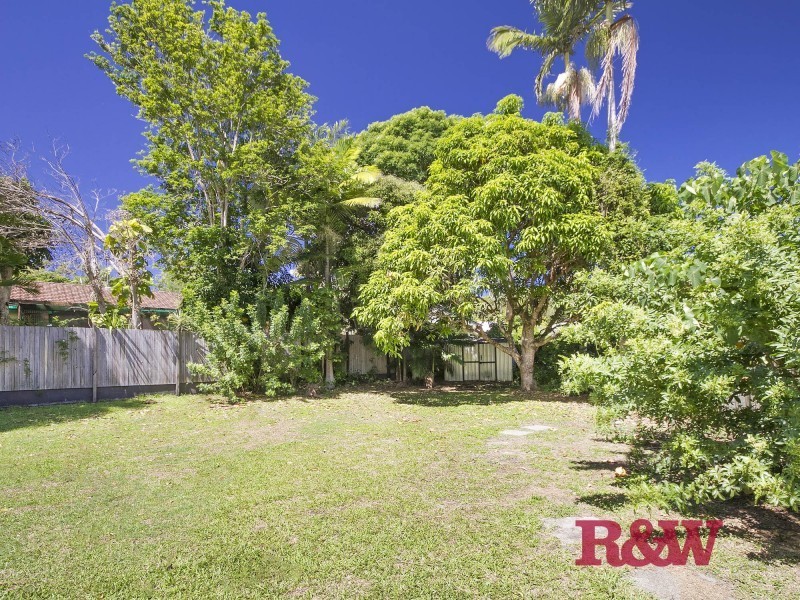 9 Sunset Drive, Noosa Heads QLD 4567