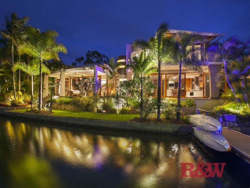 18 Topsails Place, Noosa Waters QLD 4566