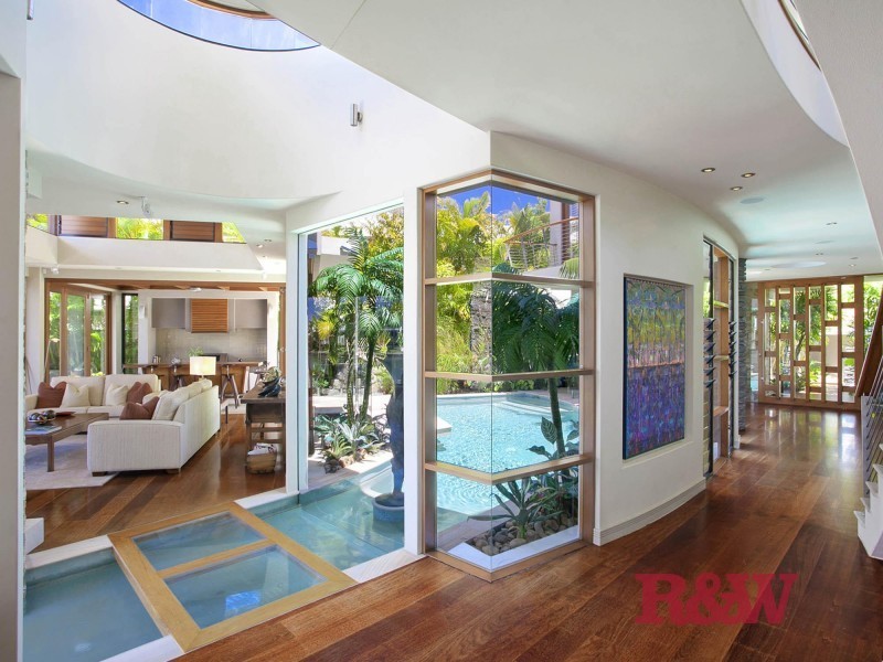 18 Topsails Place, Noosa Waters QLD 4566
