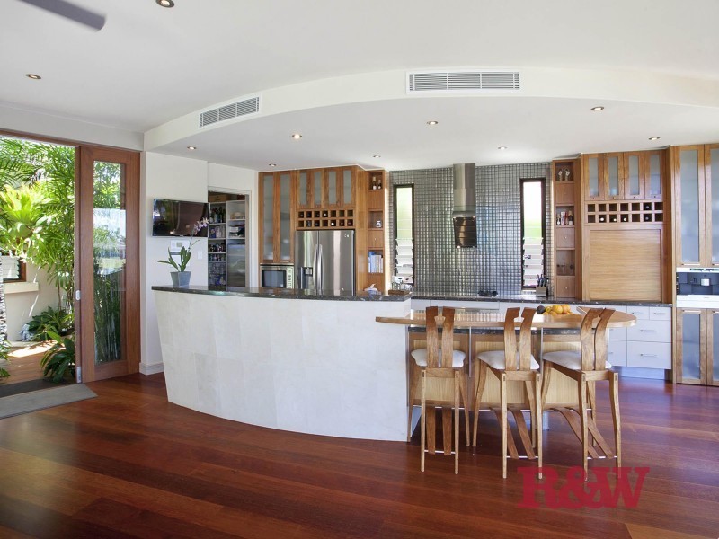 18 Topsails Place, Noosa Waters QLD 4566