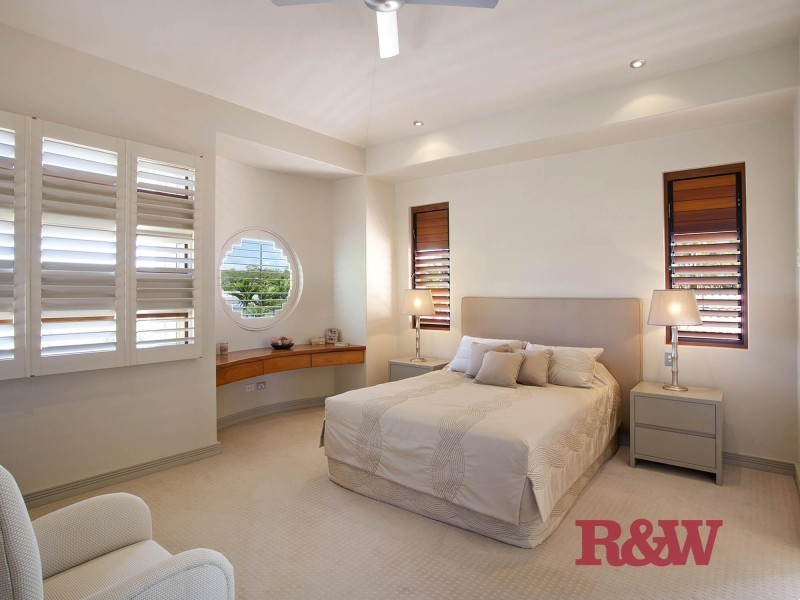 18 Topsails Place, Noosa Waters QLD 4566