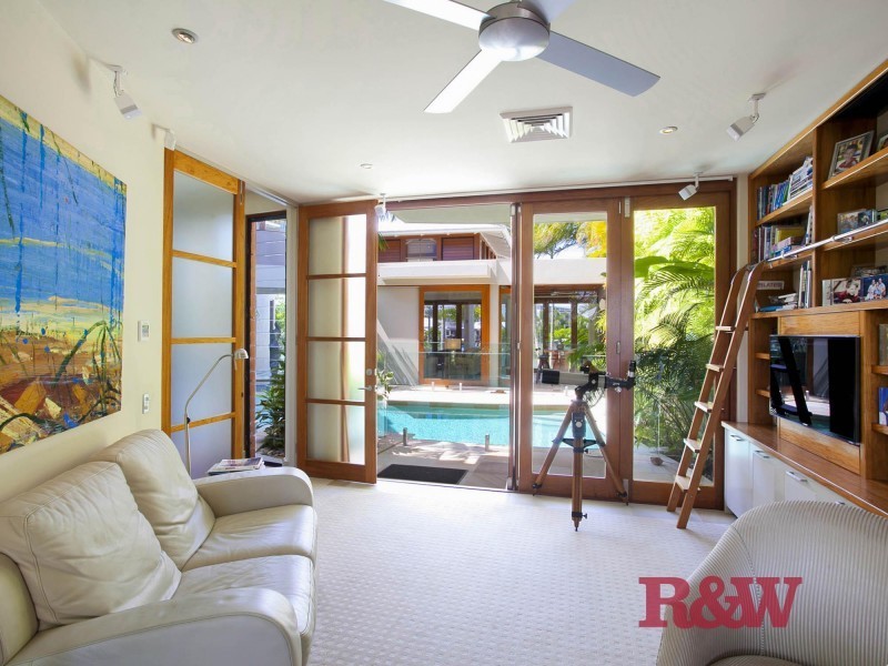 18 Topsails Place, Noosa Waters QLD 4566