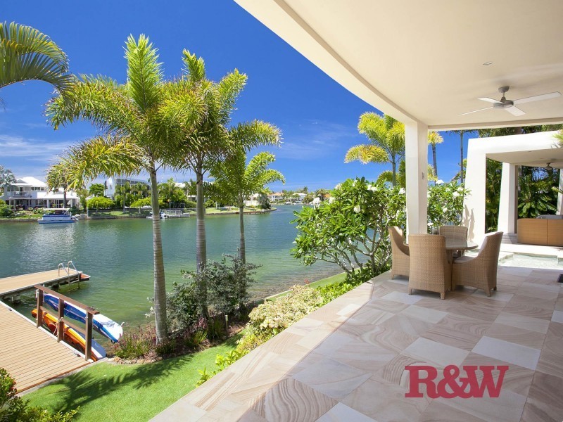 18 Topsails Place, Noosa Waters QLD 4566