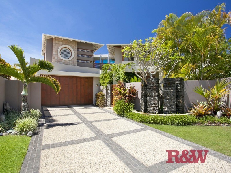 18 Topsails Place, Noosa Waters QLD 4566