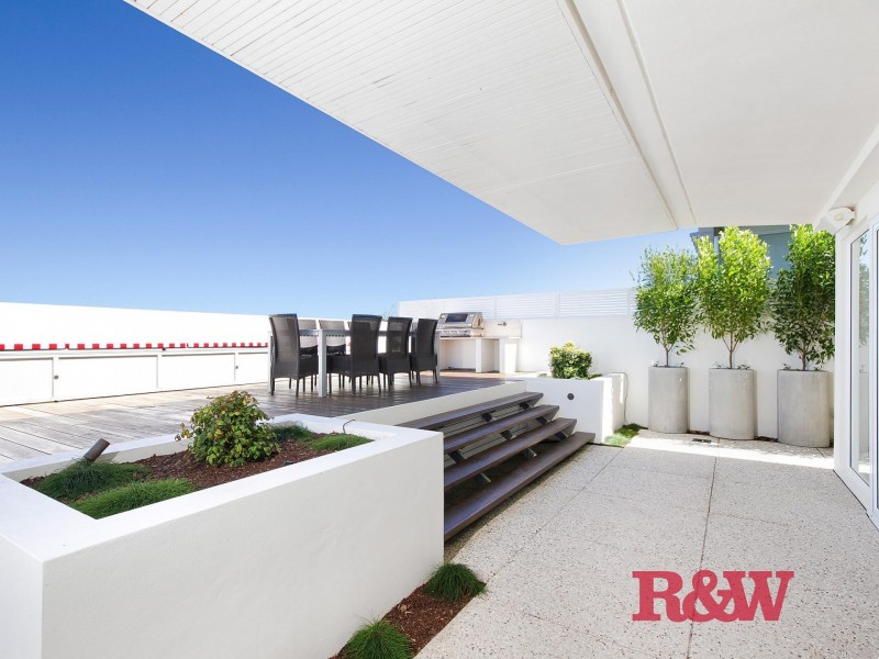 17 The Esplanade, Sunshine Beach QLD 4567