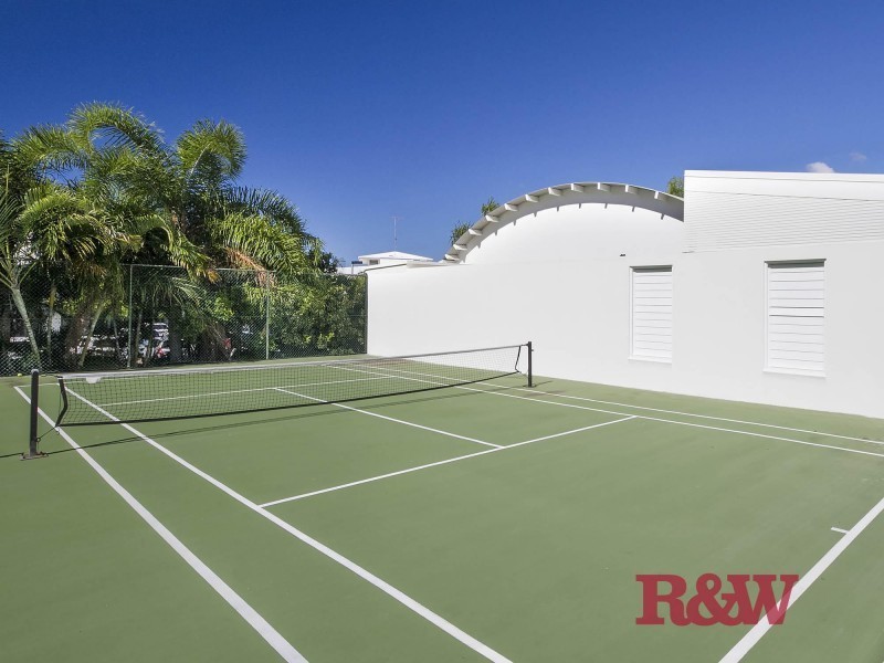 4/4 ‘Noosa Quays’  Quamby Place, Noosa Heads QLD 4567