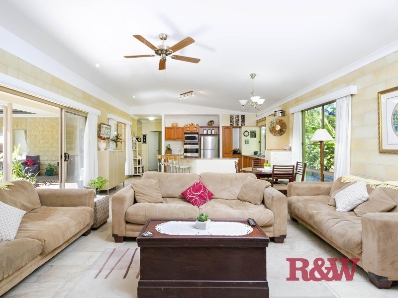 9 Poinciana Avenue, Tewantin QLD 4565