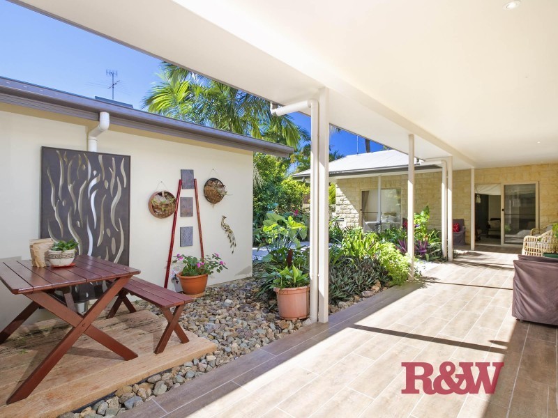 9 Poinciana Avenue, Tewantin QLD 4565