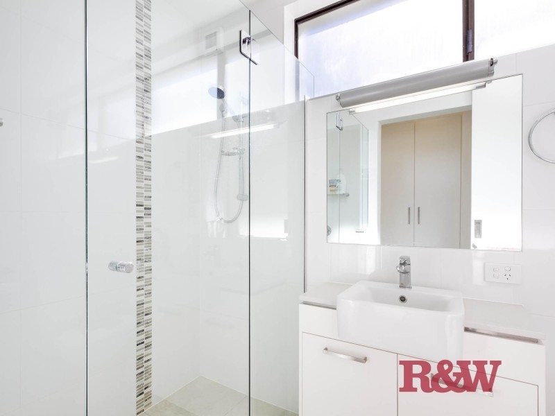 1/’Colonades’ 23 Crank Street, Sunshine Beach QLD 4567