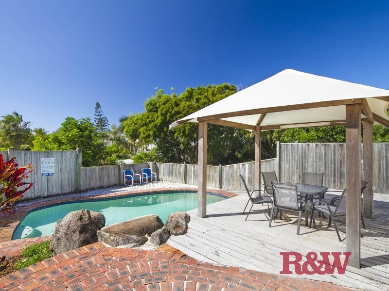 1/’Colonades’ 23 Crank Street, Sunshine Beach QLD 4567