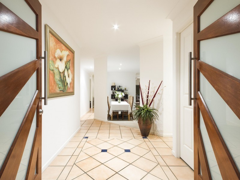 5 Burgess Drive, Tewantin QLD 4565