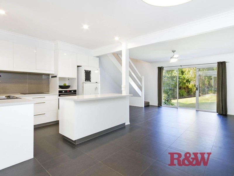 4/23 Margit Cr, Sunrise Beach QLD 4567
