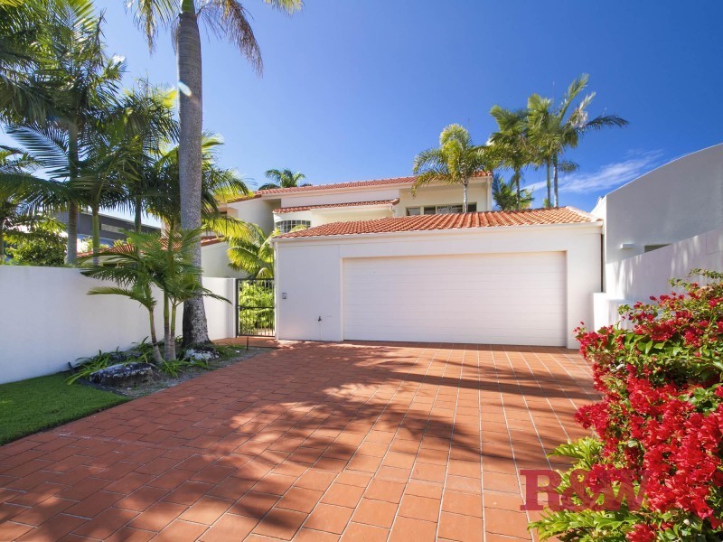 39 Wyuna Drive, Noosaville QLD 4566