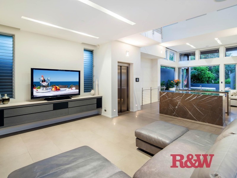 17 Maher Terrace, Sunshine Beach QLD 4567