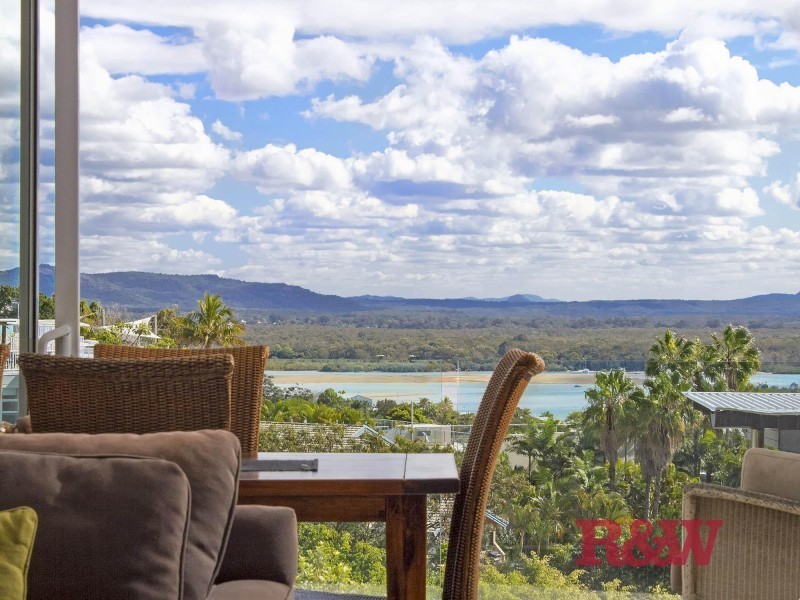 27/37 ‘The Rise’ Noosa Drive, Noosa Heads QLD 4567