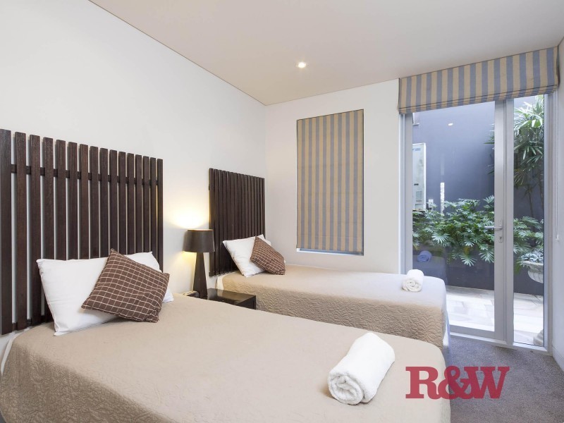 27/37 ‘The Rise’ Noosa Drive, Noosa Heads QLD 4567