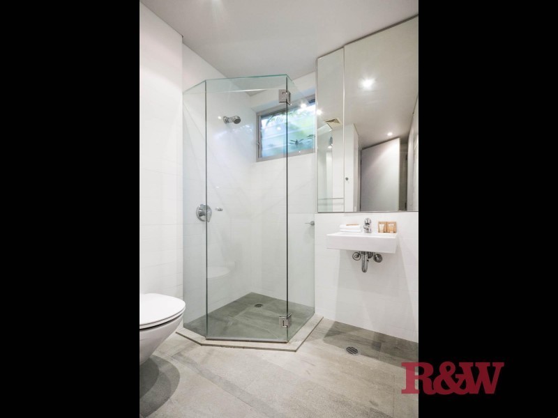 27/37 ‘The Rise’ Noosa Drive, Noosa Heads QLD 4567