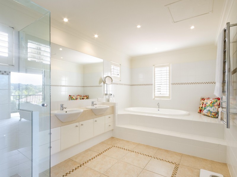 221/61 Noosa Springs Drive, Noosa Springs QLD 4567