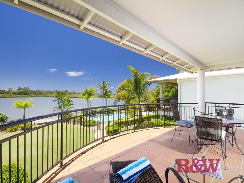 15/’Noosa River Quays’  Blakesley St, Tewantin QLD 4565