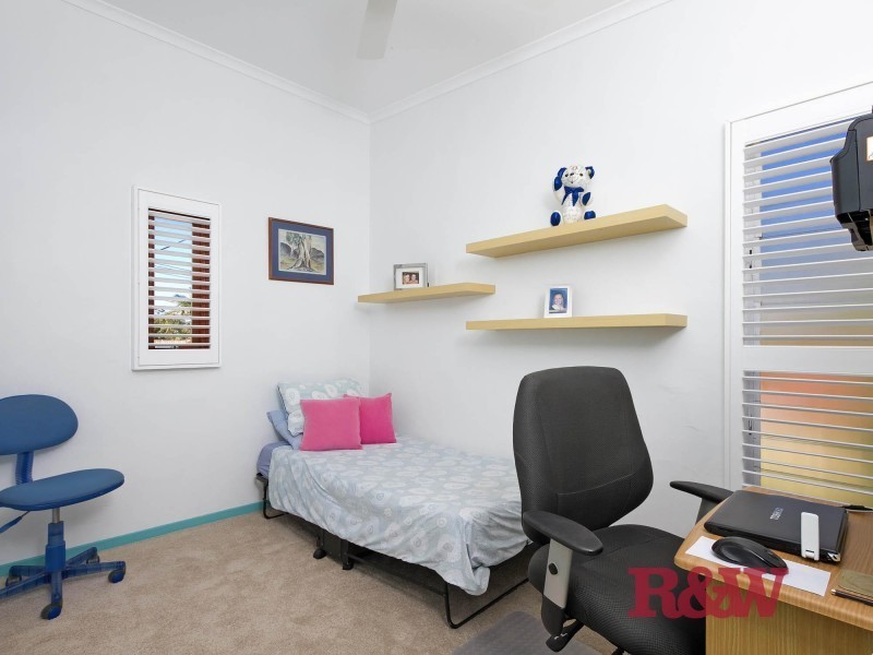 4 Commodore Court, Sunrise Beach QLD 4567