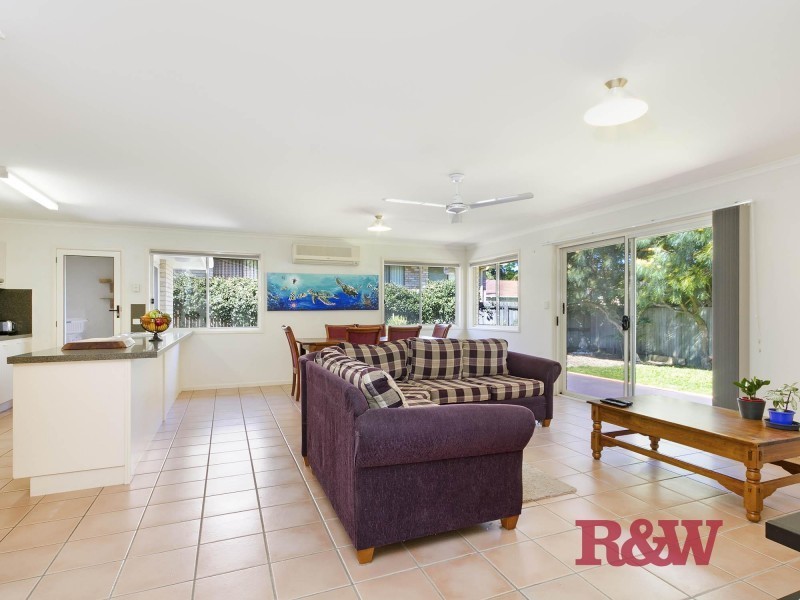 4 Oakwood Close, Tewantin QLD 4565