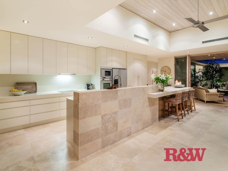 537/61 Noosa Springs Drive, Noosa Springs QLD 4567