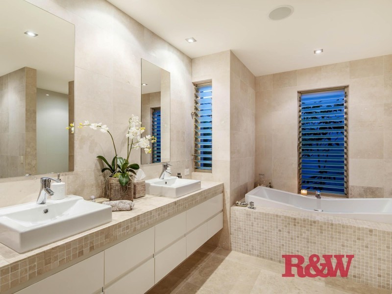 537/61 Noosa Springs Drive, Noosa Springs QLD 4567