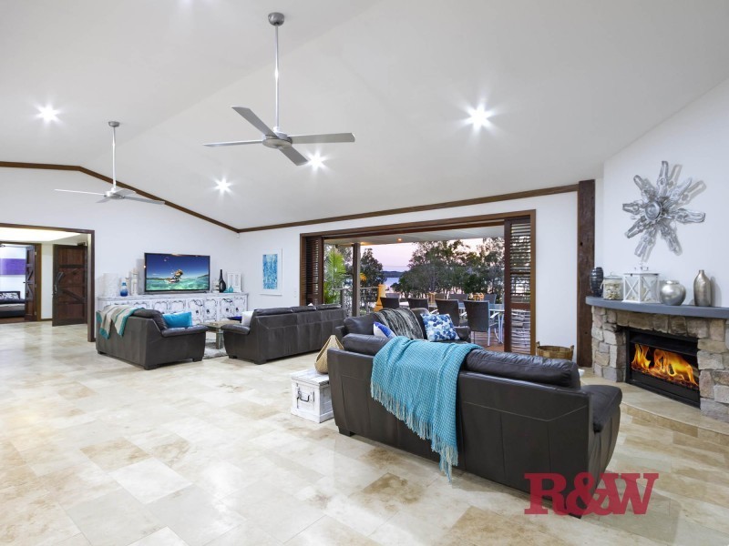 79 Lake Weyba Drive, Weyba Downs QLD 4562