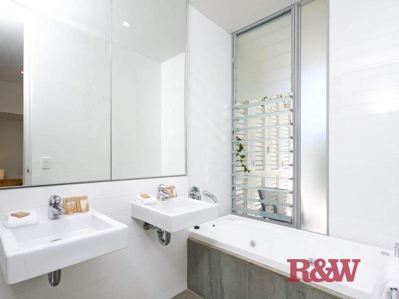 23/’The Rise’ 37 Noosa Drive, Noosa Heads QLD 4567