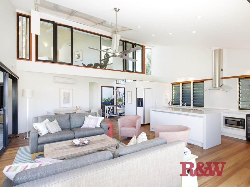 36 Arakoon Crescent, Sunshine Beach QLD 4567