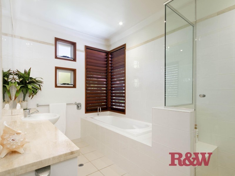 14 Viewland Drive, Noosa Heads QLD 4567