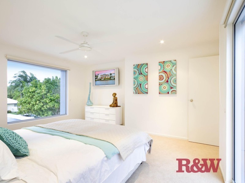 19 Waterside Court, Noosa Waters QLD 4566