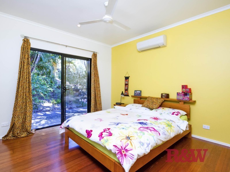 16 Viewland Drive, Noosa Heads QLD 4567