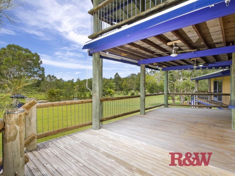 4 Amaroo Place, Cooroibah QLD 4565