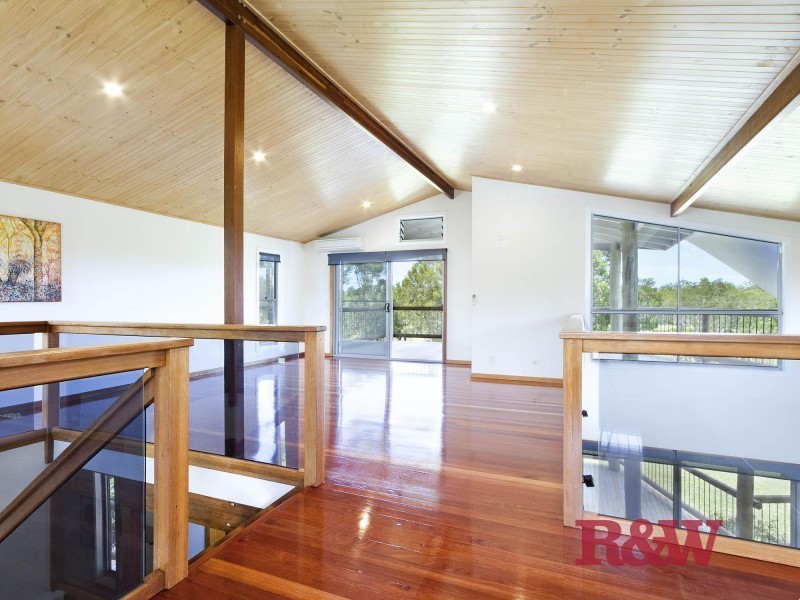 4 Amaroo Place, Cooroibah QLD 4565