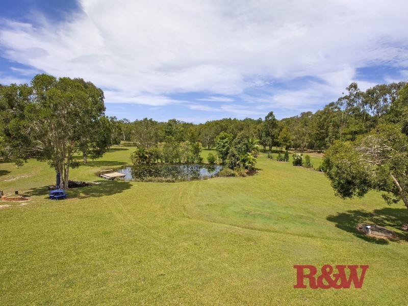 4 Amaroo Place, Cooroibah QLD 4565