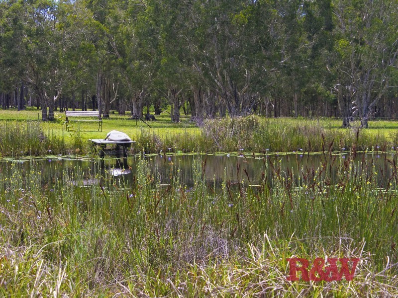 4 Amaroo Place, Cooroibah QLD 4565