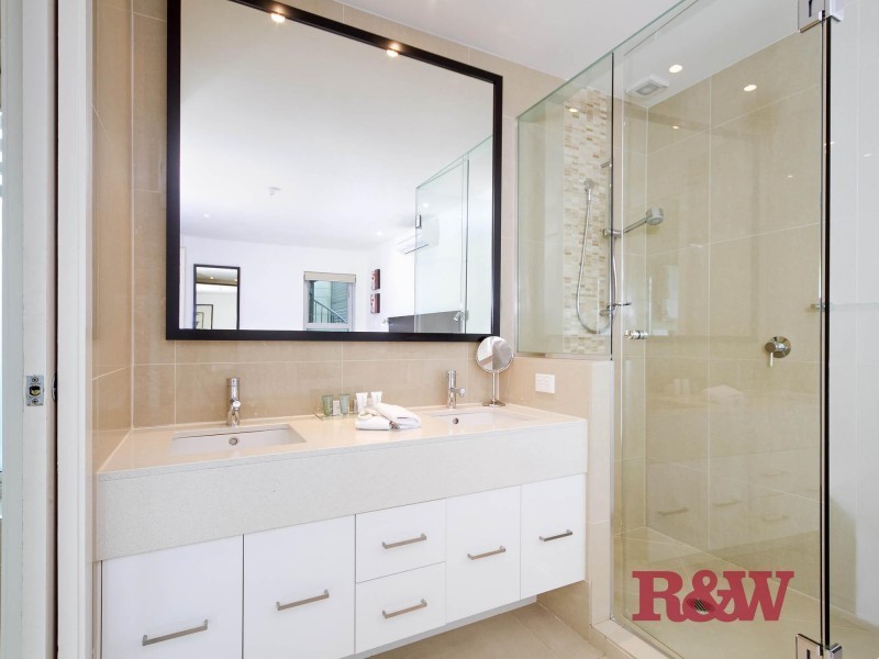 21/49 ‘On The Beach’ Hastings Street, Noosa Heads QLD 4567