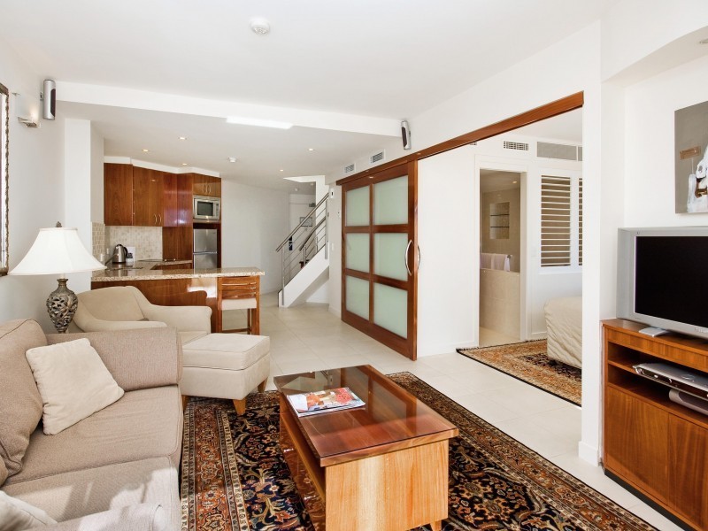 410 /71′Netanya’ Hastings Street, Noosa Heads QLD 4567